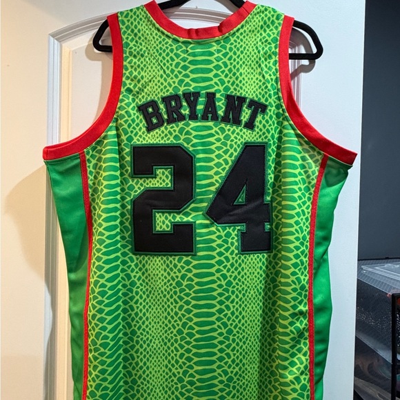 Kobe Bryant Green Mamba Grinch Basketball Jersey XL - Picture 2 of 5